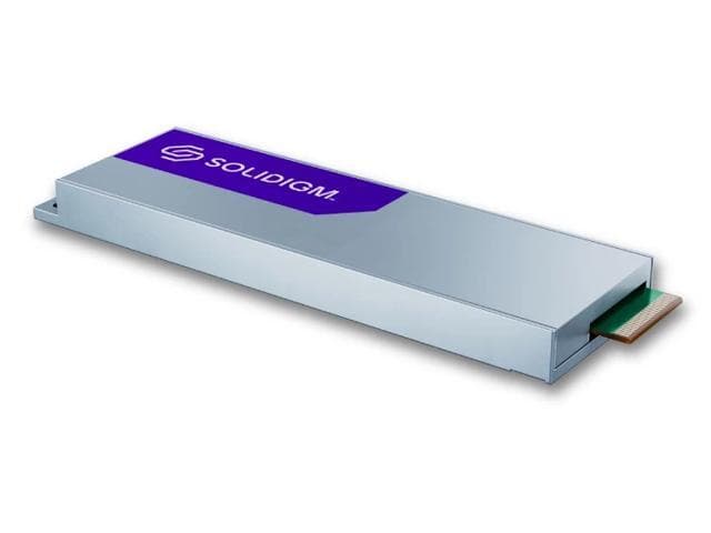 Solidigm D7-P5520