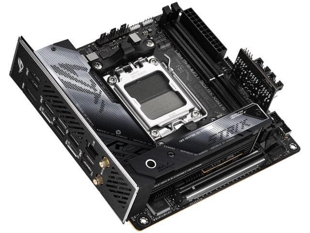 ASUS ROG STRIX X670E-I GAMING WIFI